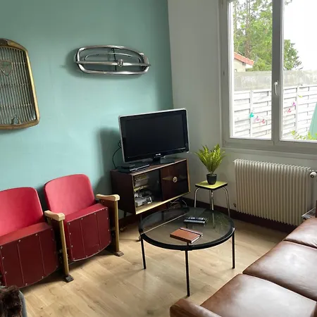 La Maison Vintage à Montreuil Sur 3 - Jardin - 6 Personnes - Wifi Hébergement de vacances